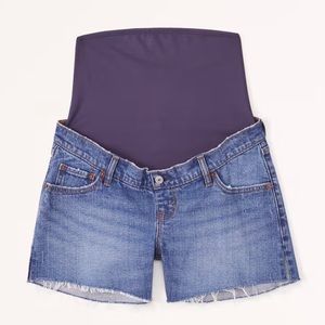 NWT Abercrombie Maternity 4 Inch Mom Short - Dark